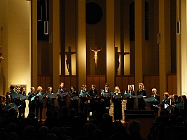 Ensemble Voix de Femmes unter der Leitung von Rémi Laversanne
