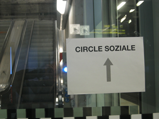 Hinweisschild zum ersten Treffen von Circle Soziale