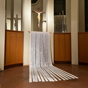 Dokumentation zur Kreuzverhüllung am Kleinen Michel in der Fastenzeit 2026 Dokumentation zur Kreuzverhüllung am Kleinen Michel in der Fastenzeit 2026